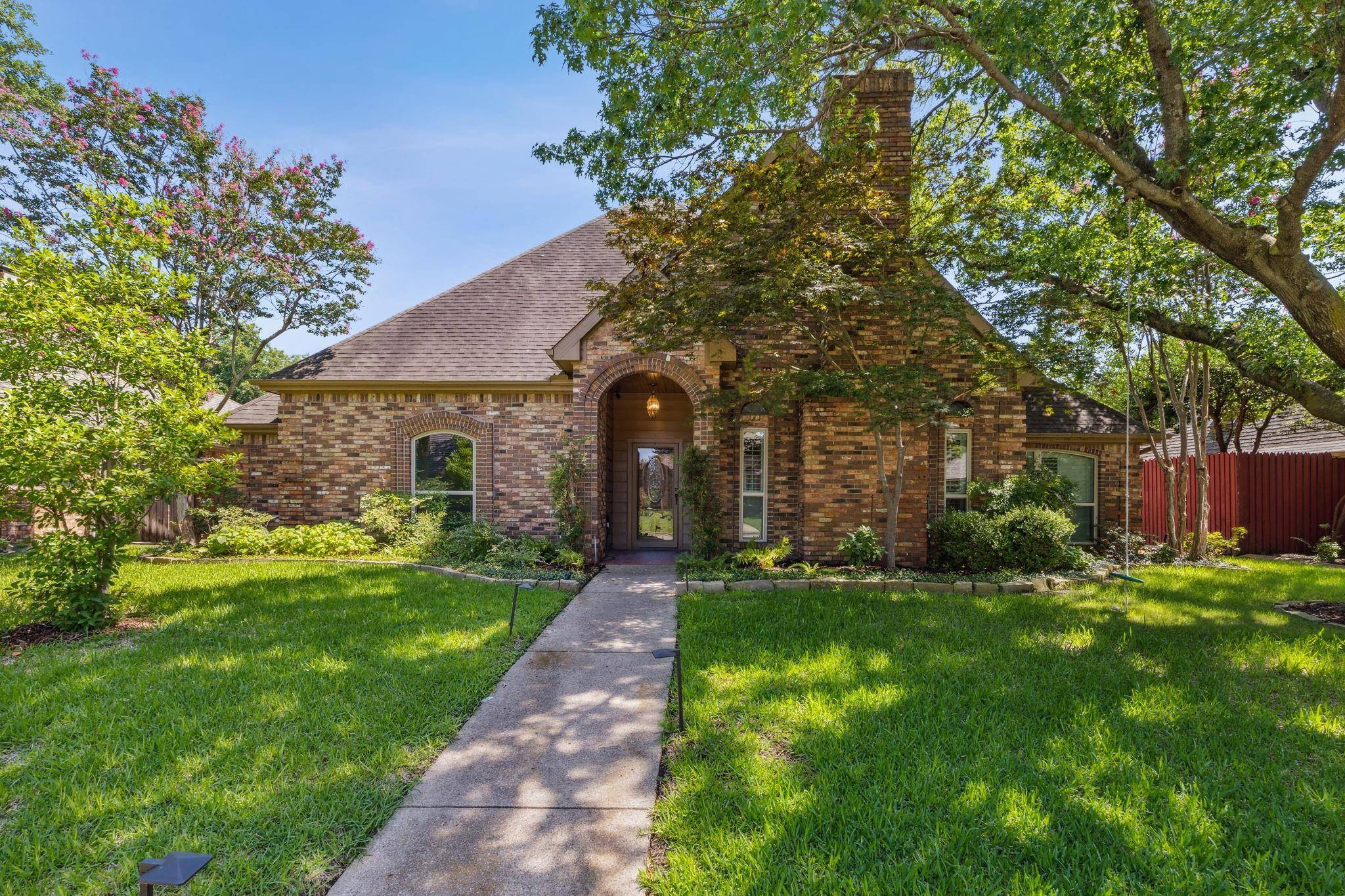 Rowlett, TX 75088,3314 Oak Trail Drive