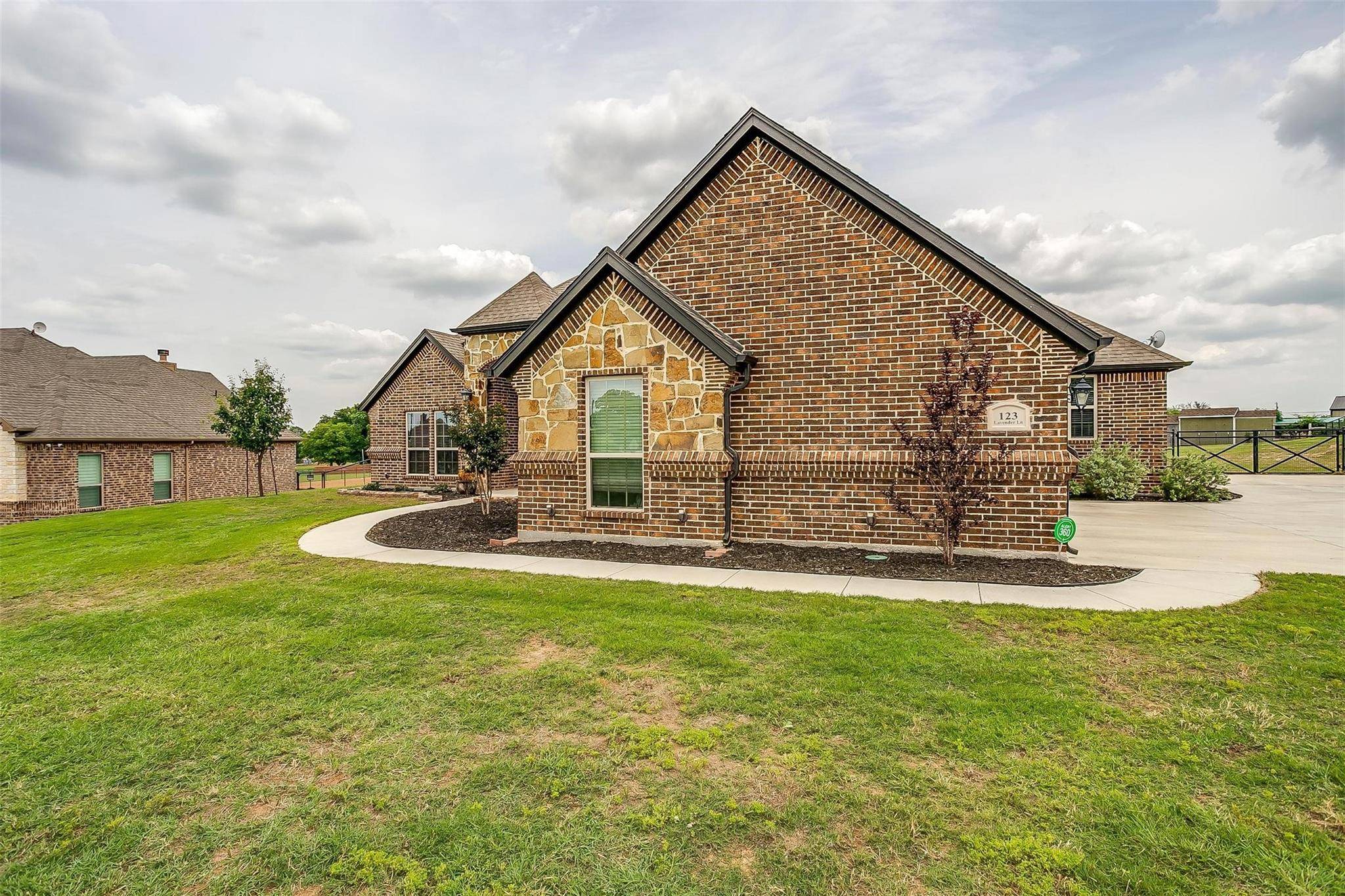 Springtown, TX 76082,123 Lavender Lane