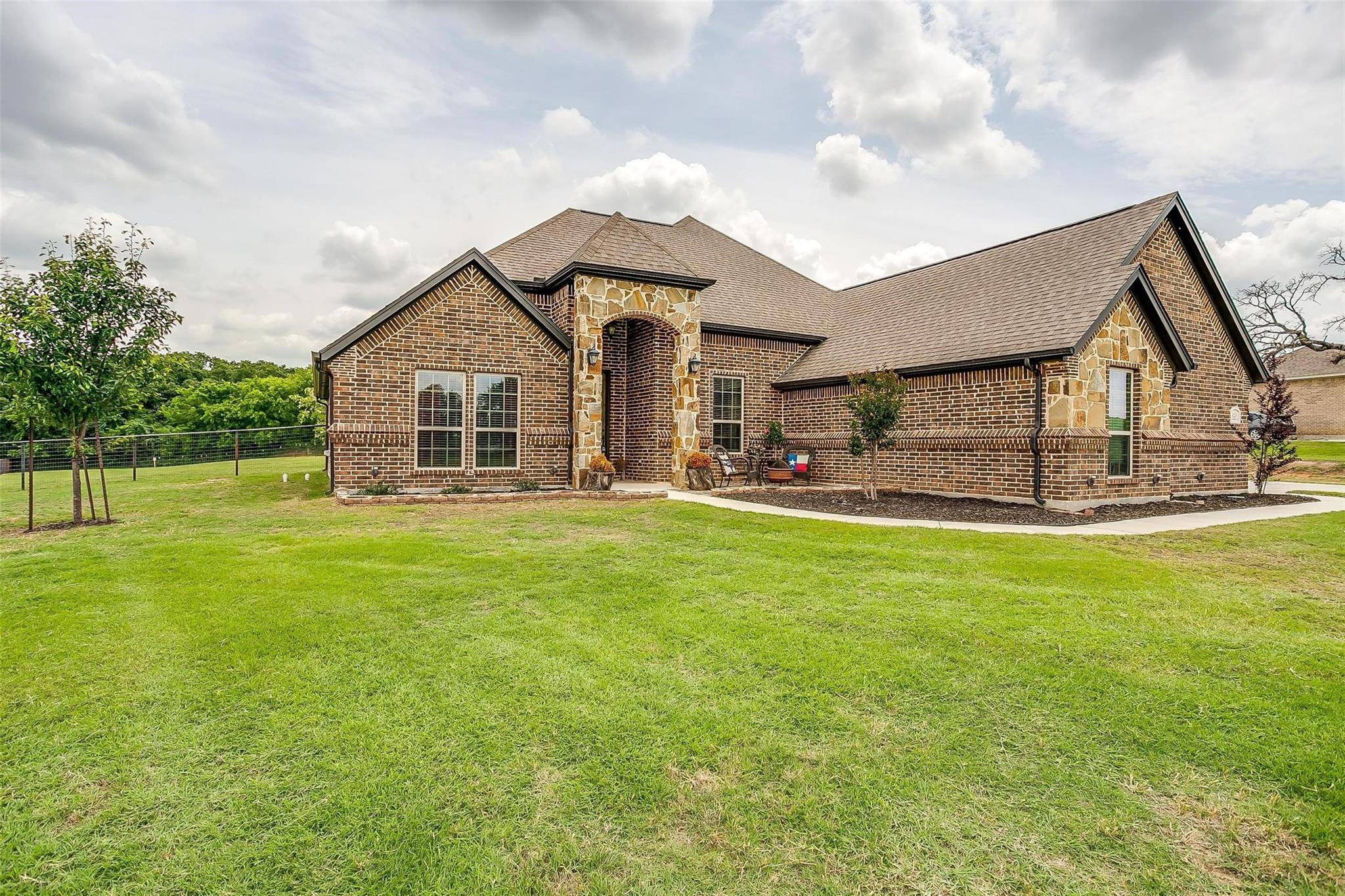 Springtown, TX 76082,123 Lavender Lane