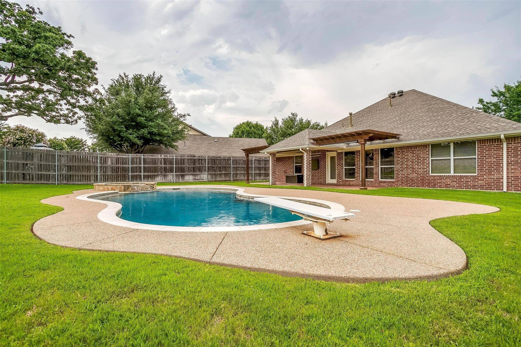 Burleson, TX 76028,708 Lone Oak Court