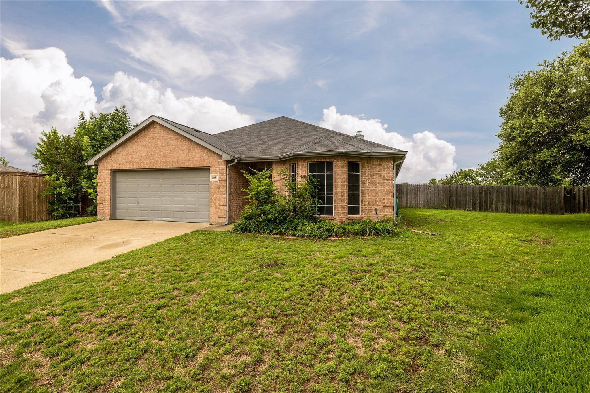 Burleson, TX 76028,1031 Benjamin Drive