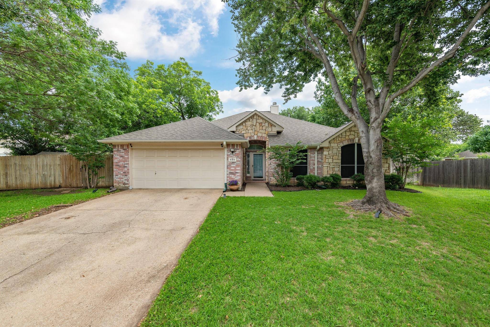 Keller, TX 76248,645 Cottonwood Trail