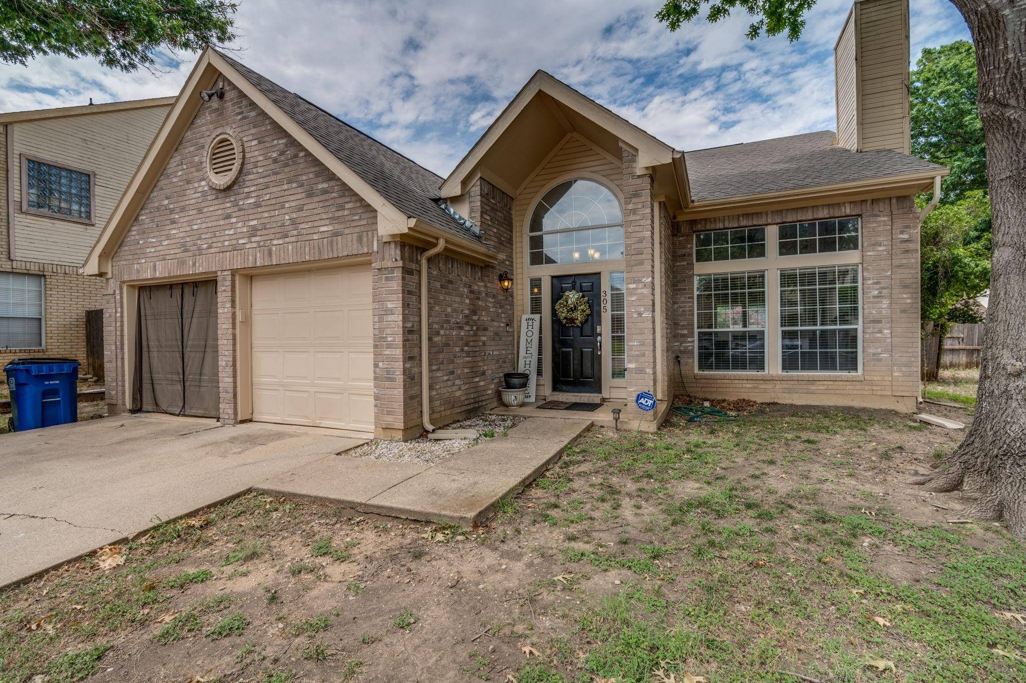 Glenn Heights, TX 75154,305 Meandering Way