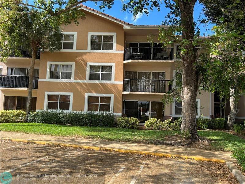 Coral Springs, FL 33067,8955 W Wiles  #101