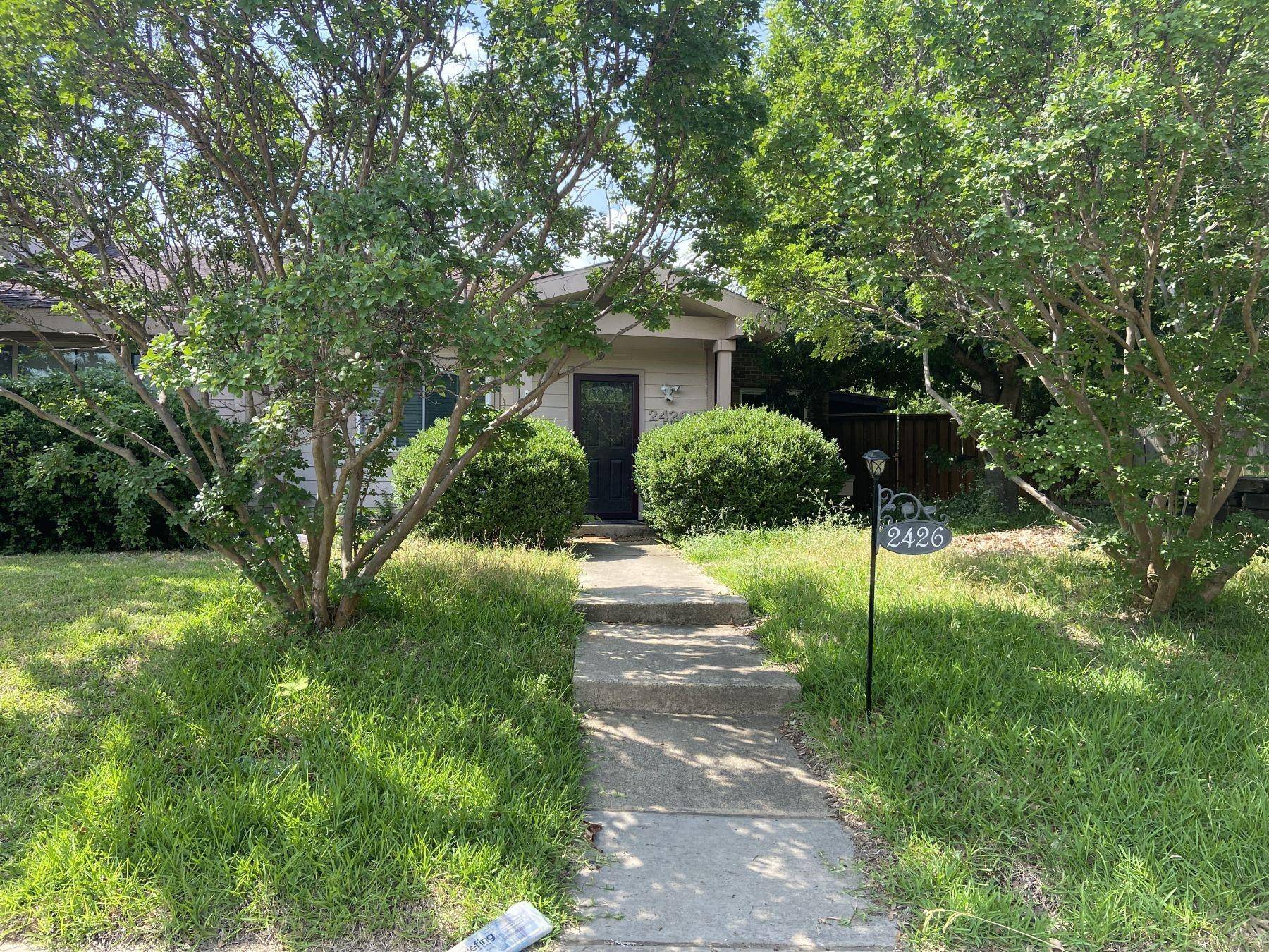 Lewisville, TX 75067,2426 Sendero Trail