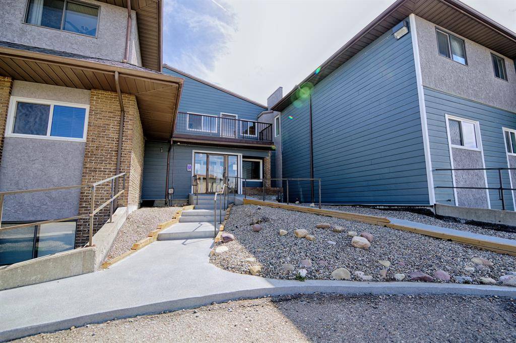 Lethbridge, AB T1K 5H9,3910 23 AVE S #307