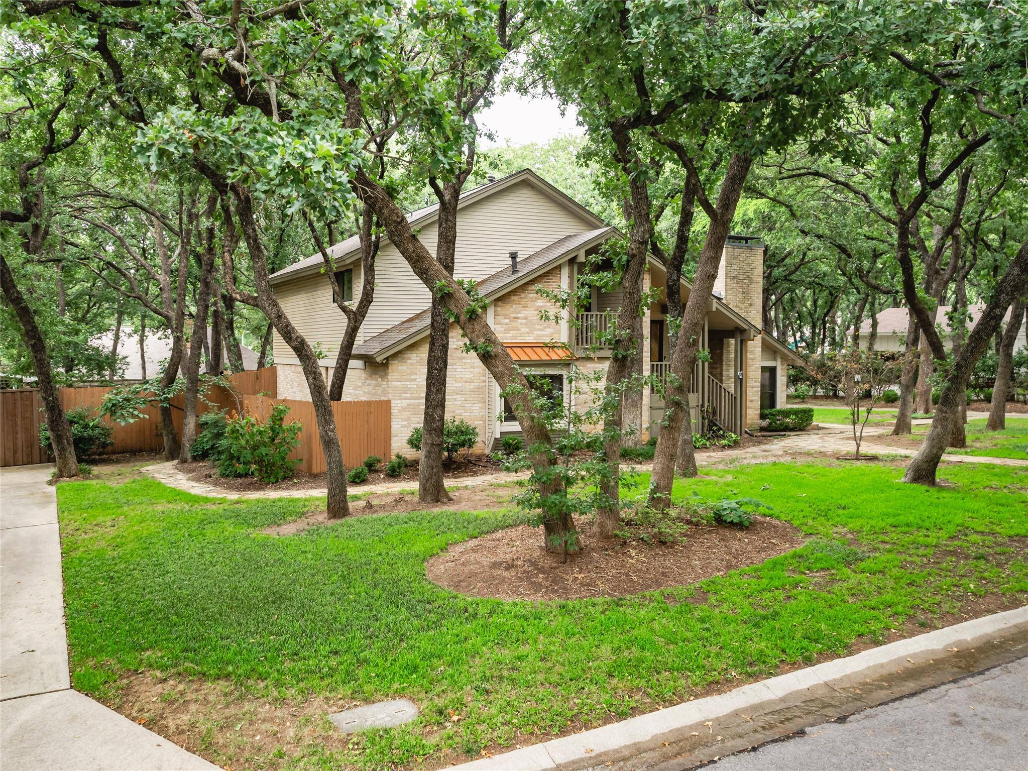 Denton, TX 76205,10 Timbergreen Circle