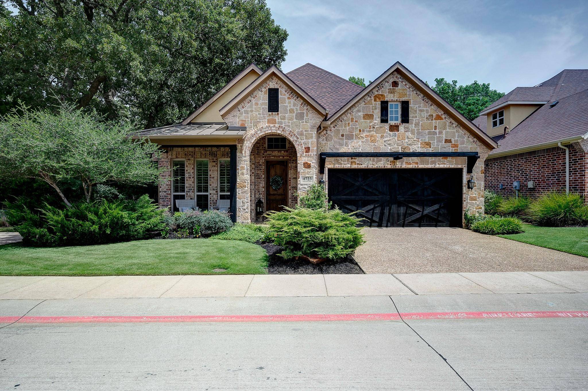 Grapevine, TX 76051,4723 Taylor Lane