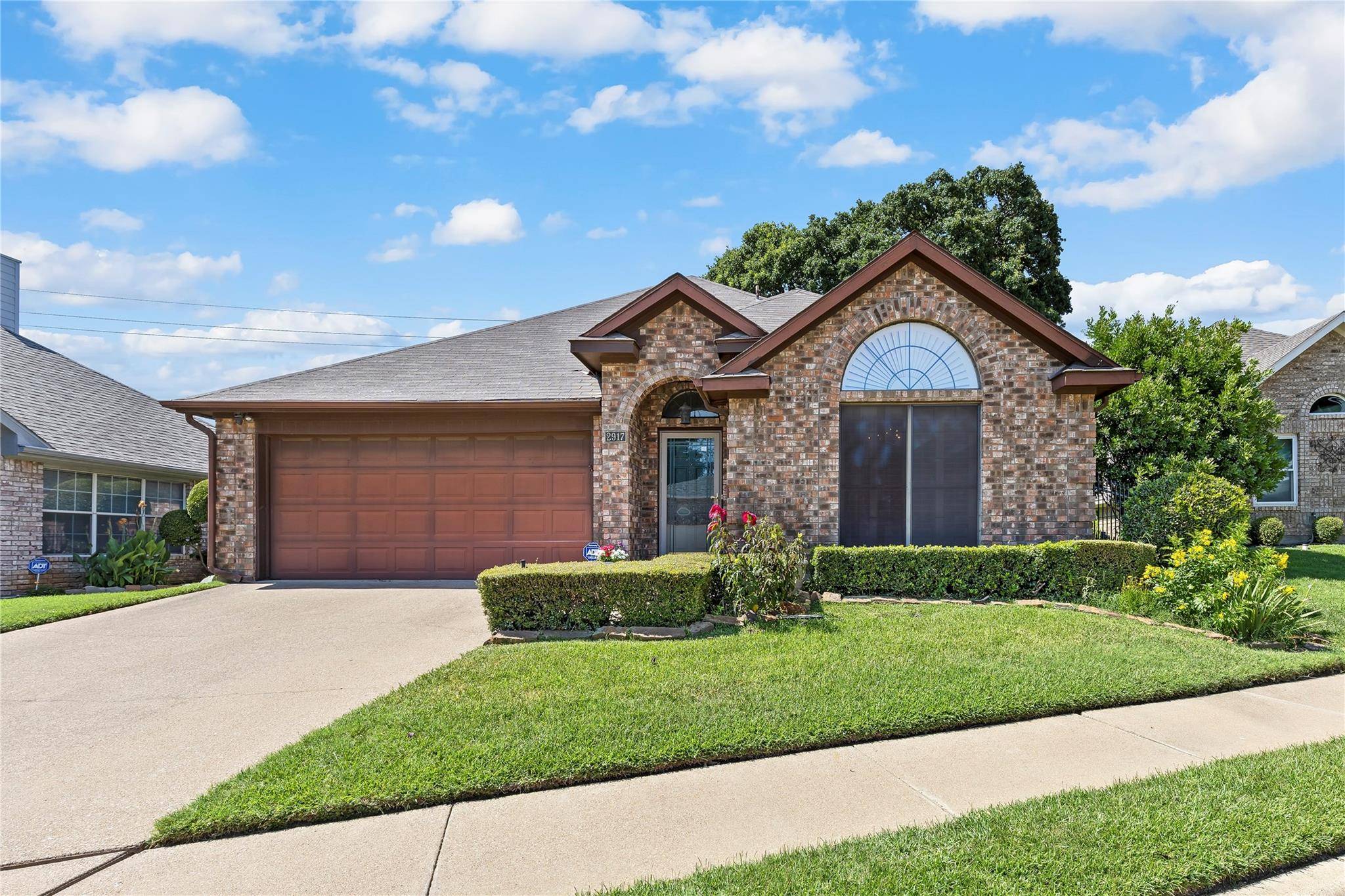 Bedford, TX 76021,2917 Everest Drive