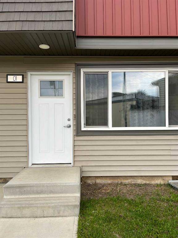 Slave Lake, AB T0G 2A1,608 Main ST NW #1