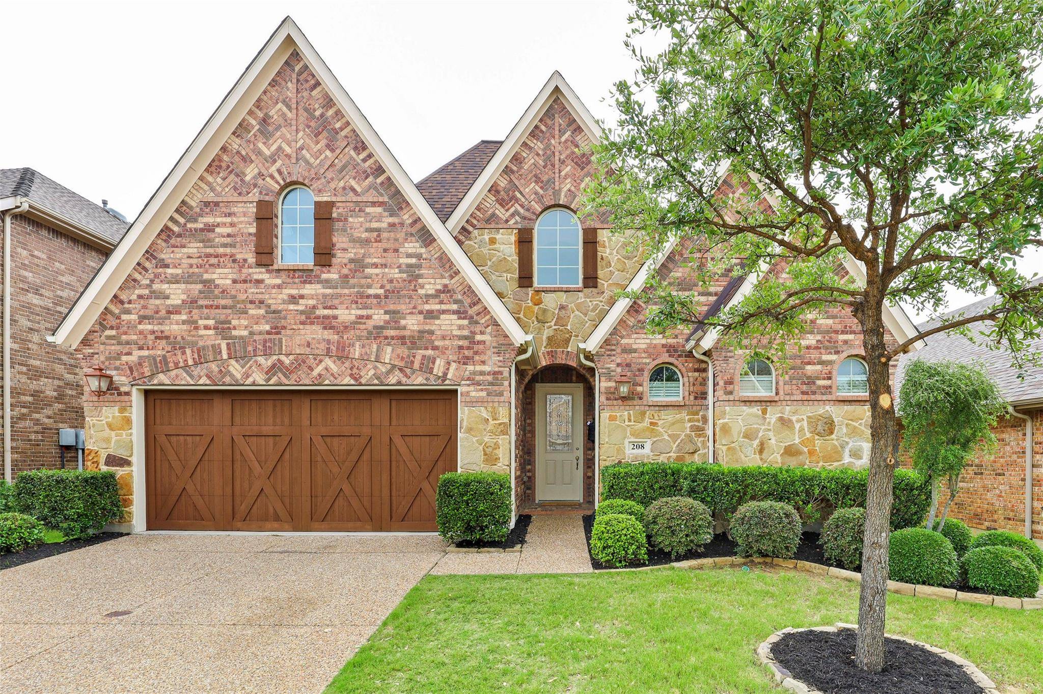 Lewisville, TX 75056,208 Florence Drive