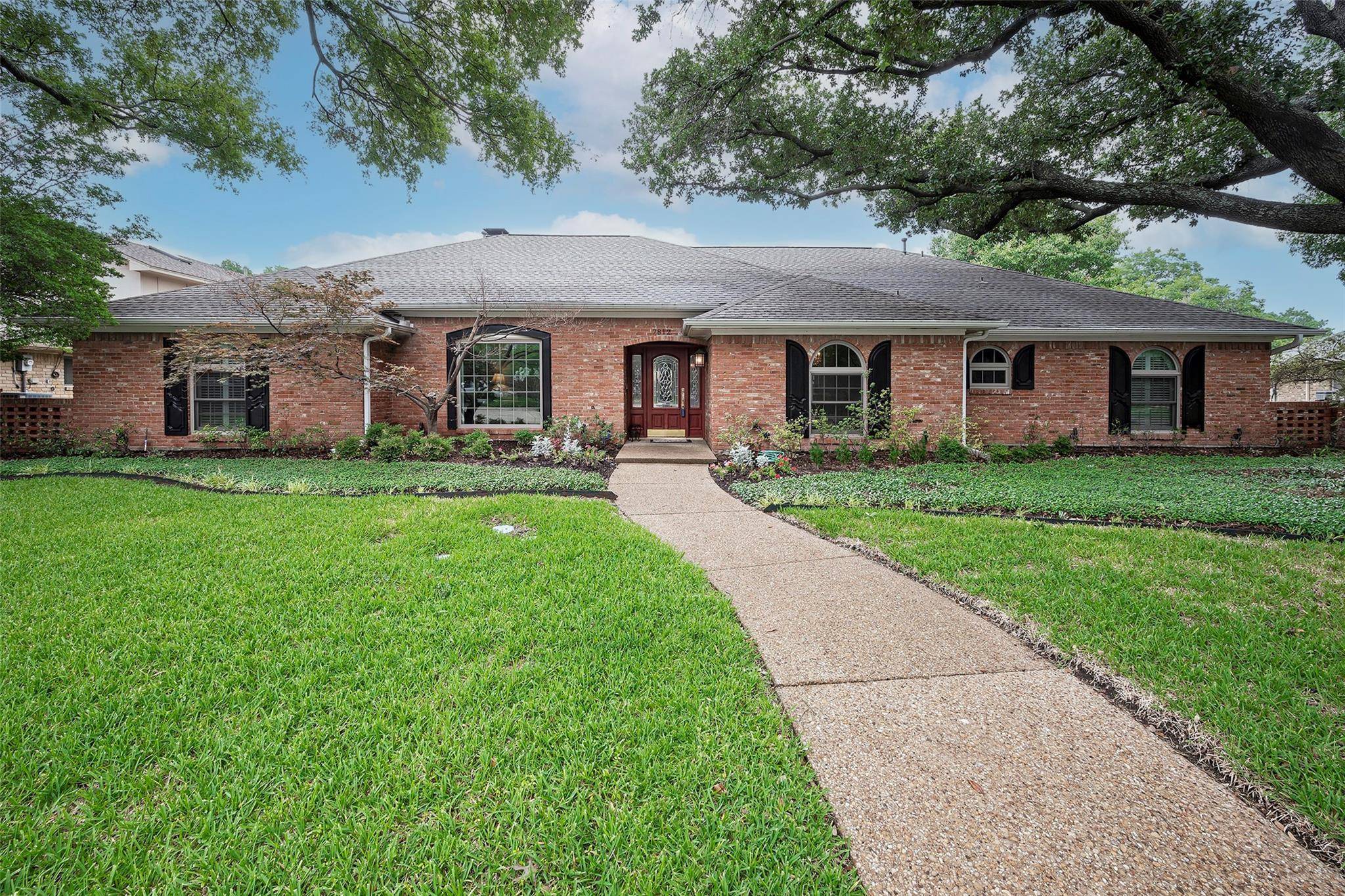 Dallas, TX 75248,7812 Kilbride Lane