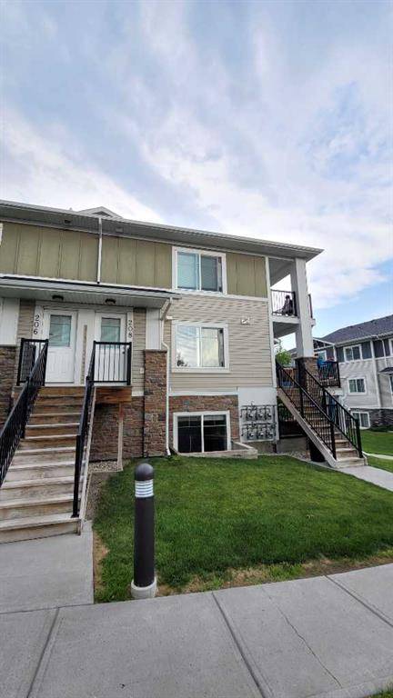 Chestermere, AB T1X 0P6,300 Marina DR #208