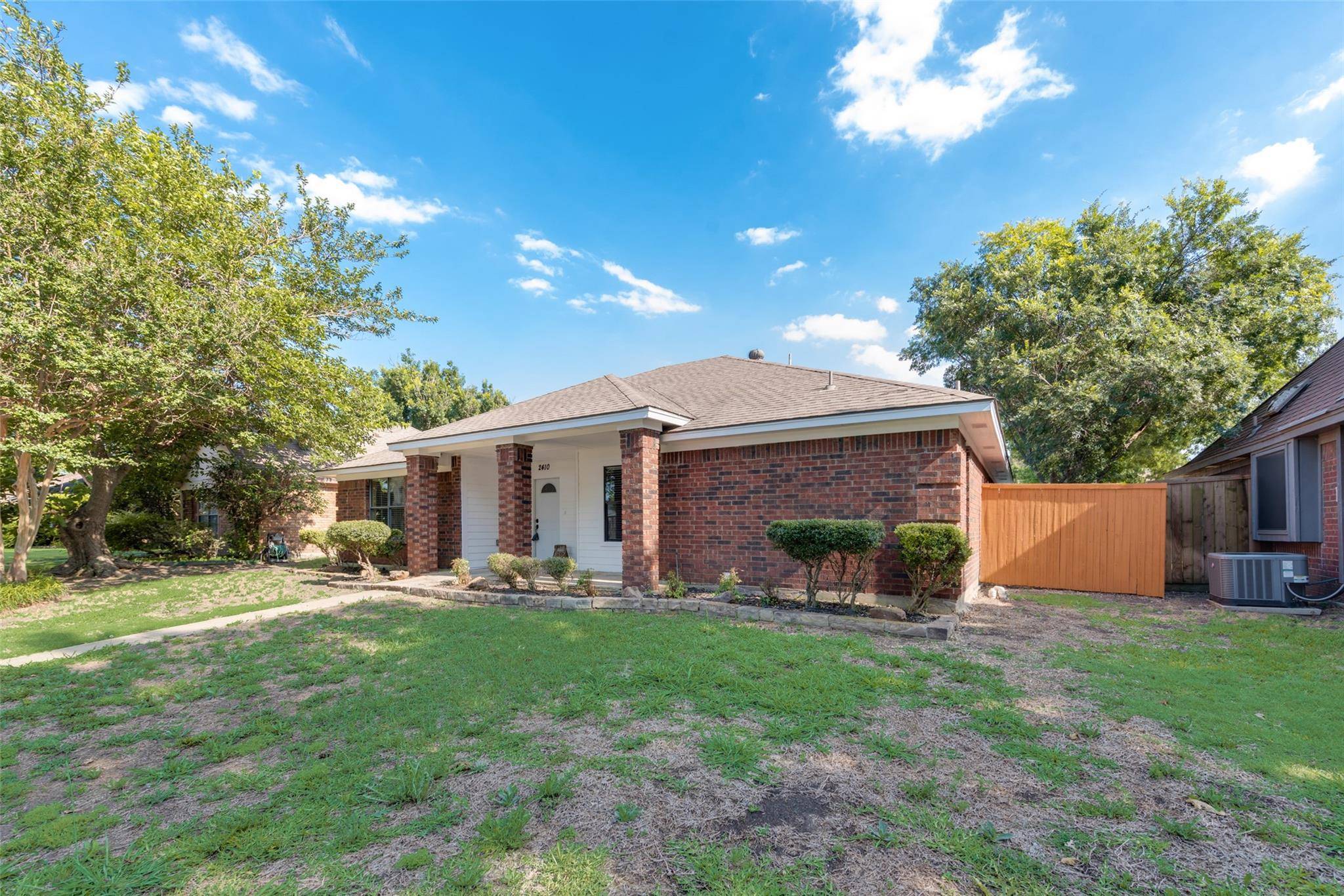 Rowlett, TX 75088,2410 Cortland Circle