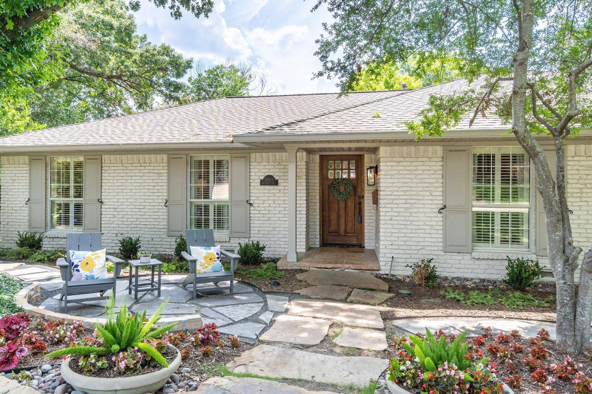 Dallas, TX 75238,9709 Elmcrest Drive