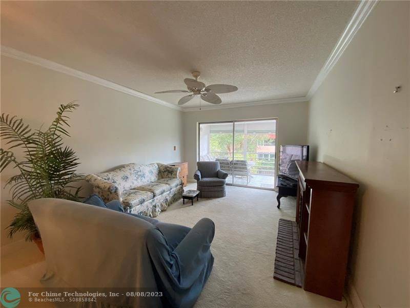 Margate, FL 33063,3130 Holiday Springs Blvd  #306