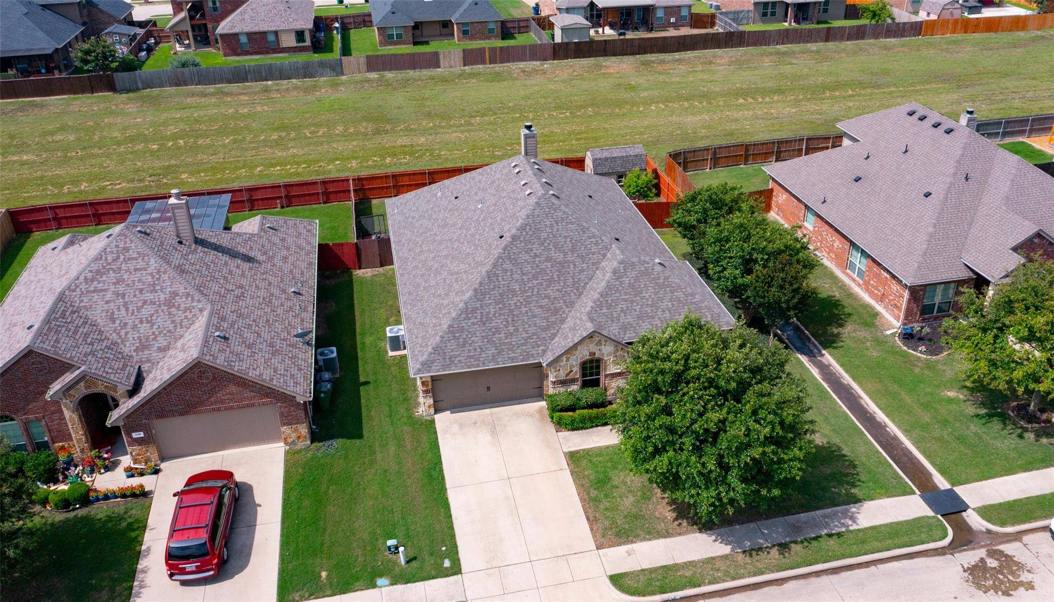 Waxahachie, TX 75165,116 Lacy Oak Lane