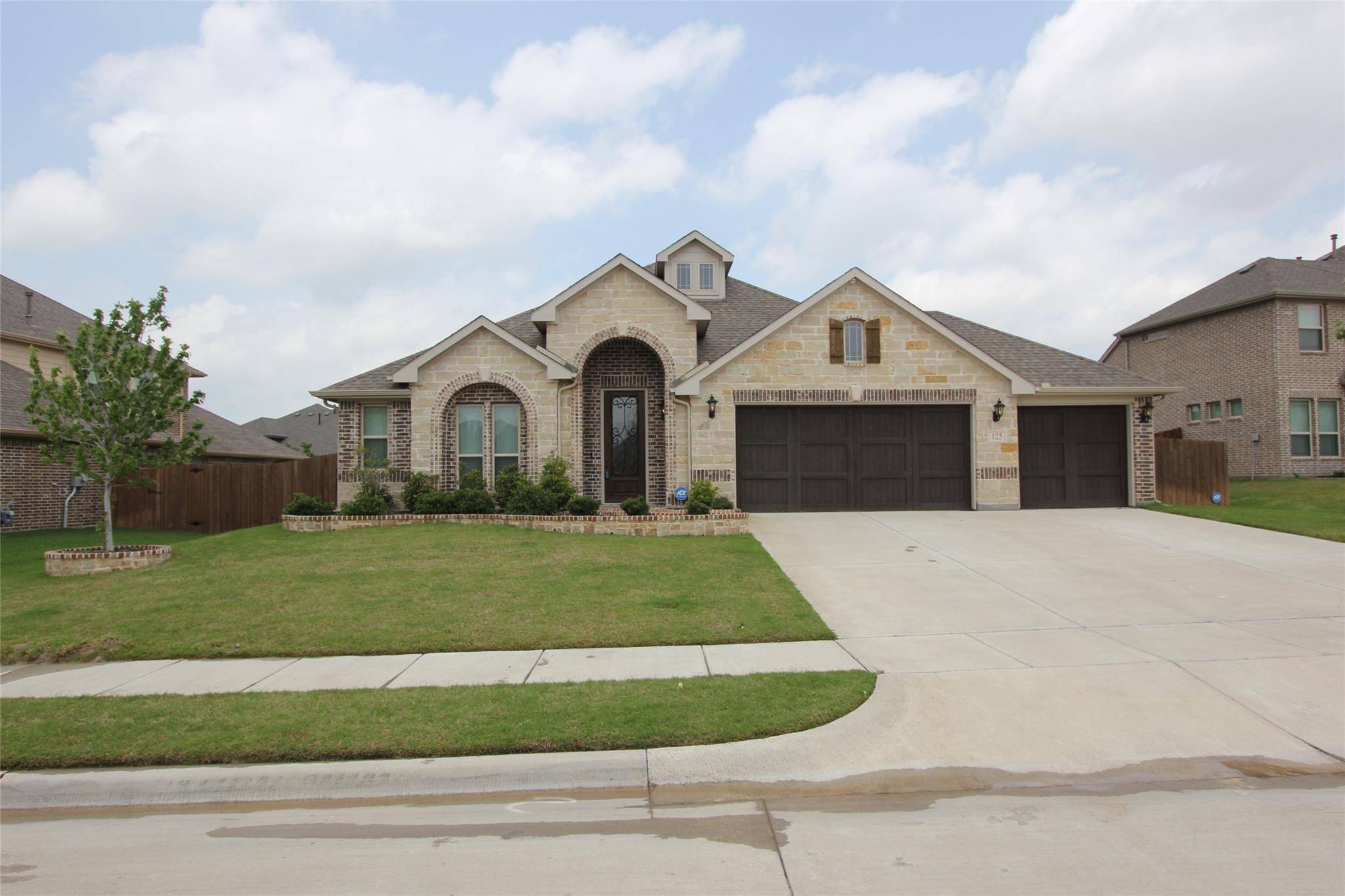 Forney, TX 75126,125 Wenham Way