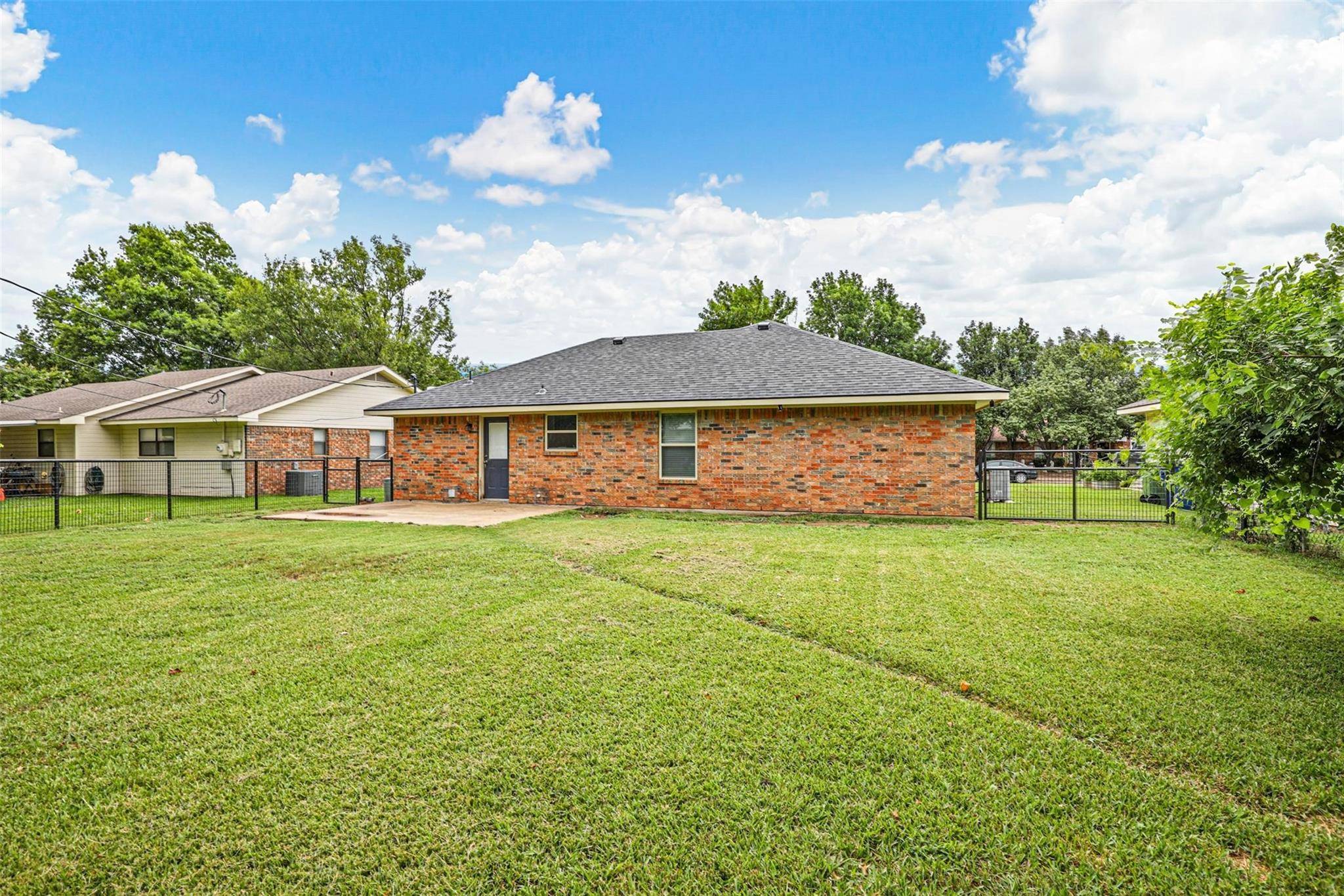 Whitesboro, TX 76273,723 Park Place