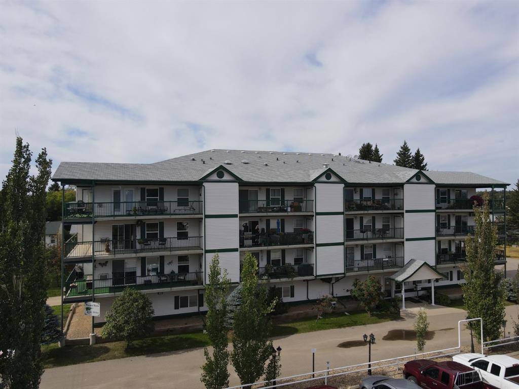 High Prairie, AB T0G 1E0,4645 55 Avenue #202