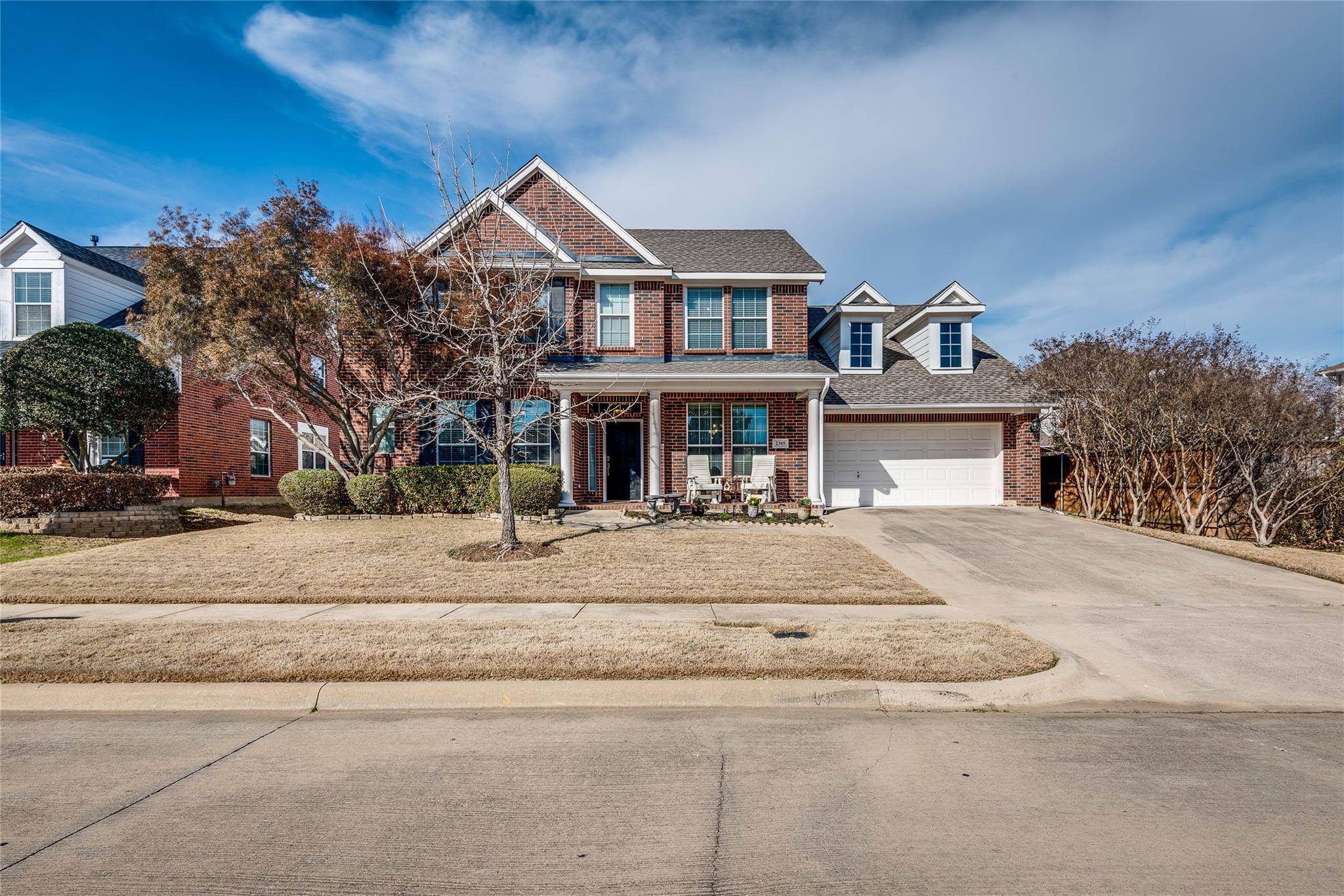 Arlington, TX 76001,2305 Bear Run Road