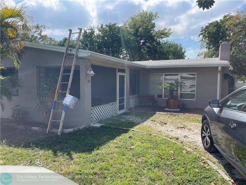 Dania Beach, FL 33004,40 SE 7th St