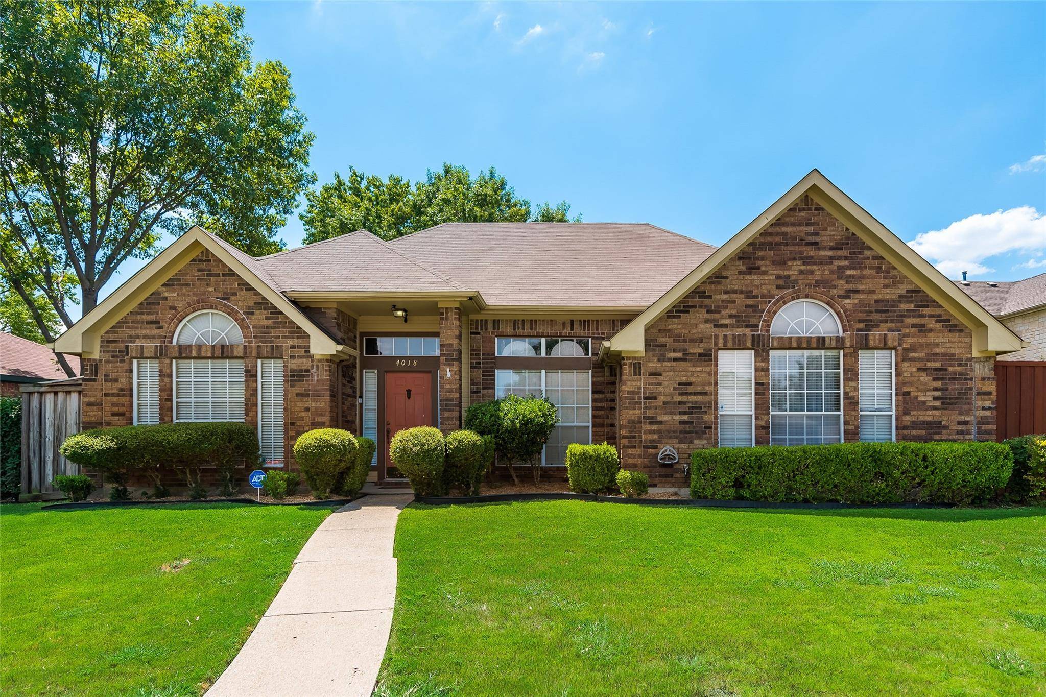 Rowlett, TX 75088,4018 Bermuda Drive