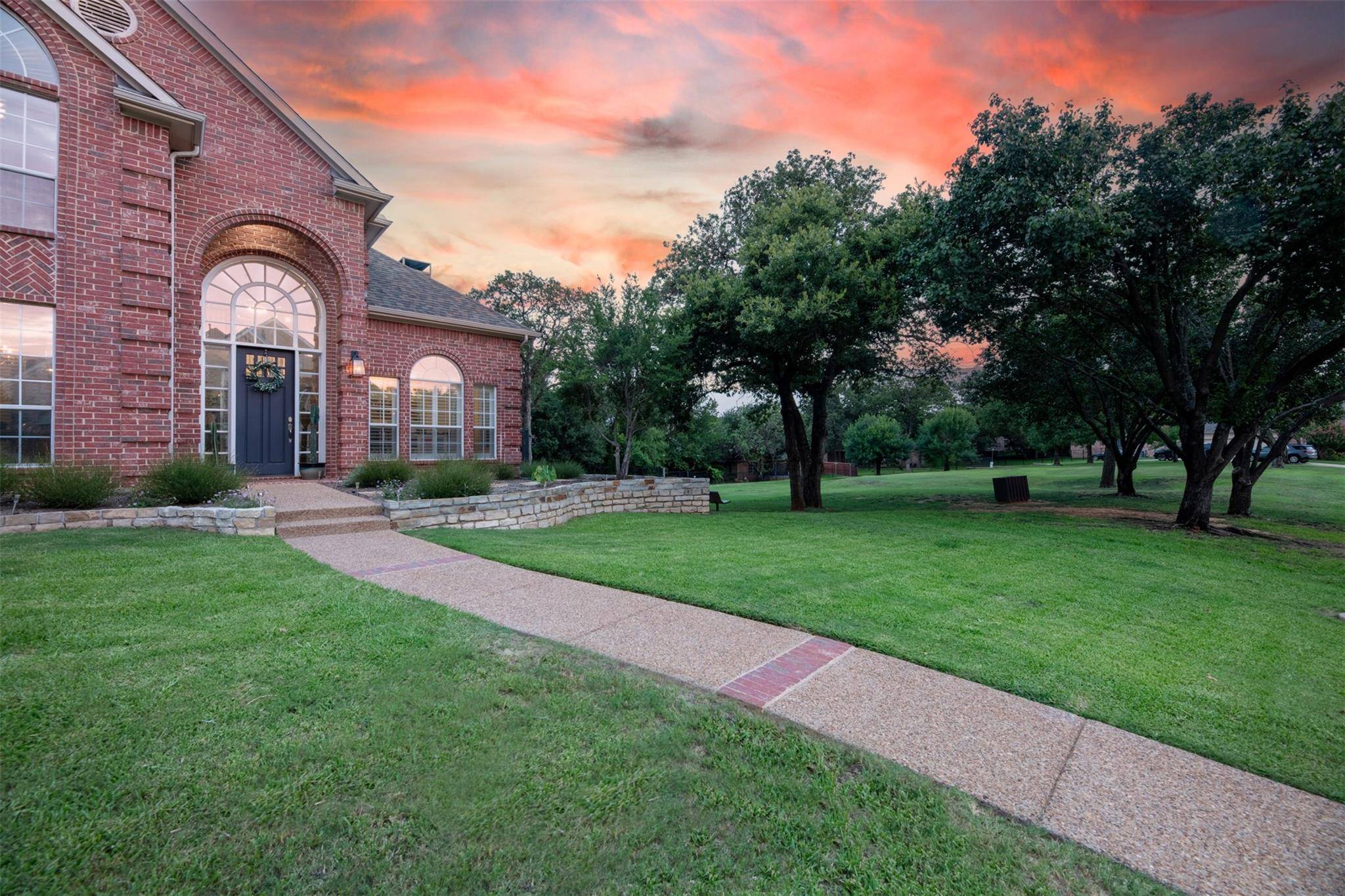 Highland Village, TX 75077,2890 Woodhollow Drive