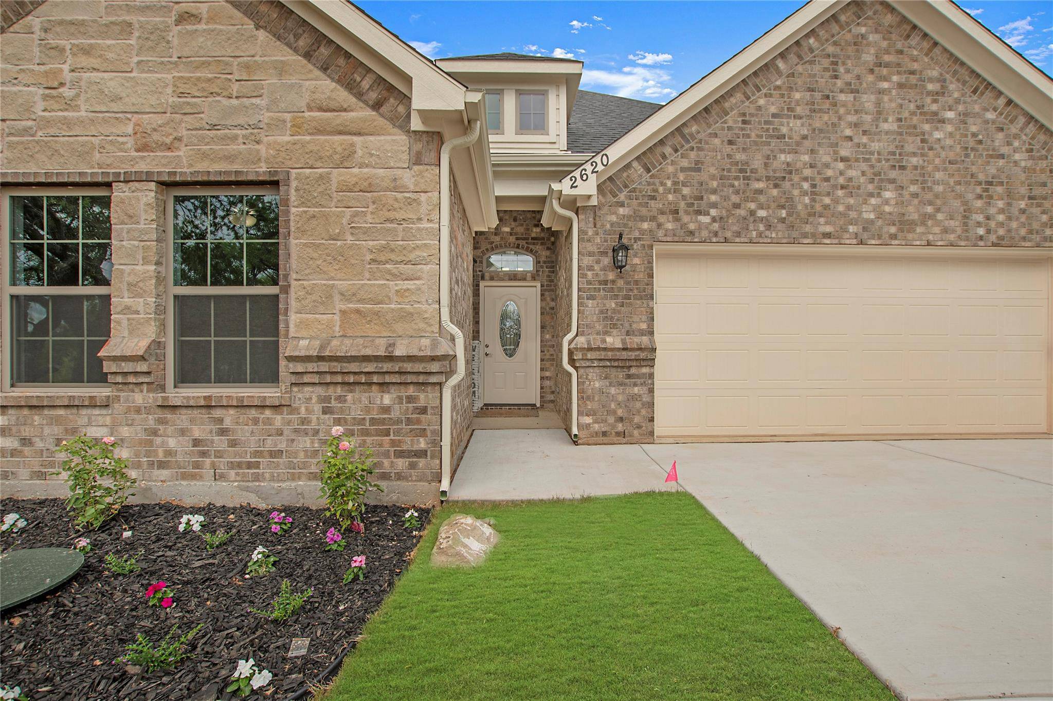 Granbury, TX 76048,2620 Houston Court