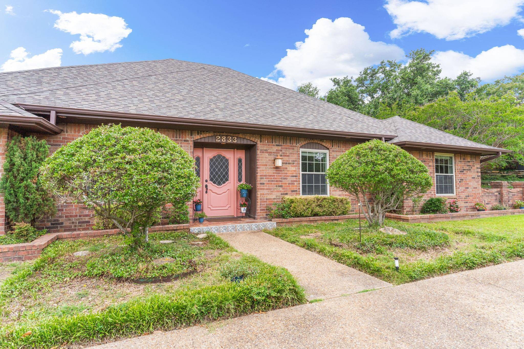 Garland, TX 75043,2833 S Country Club Road