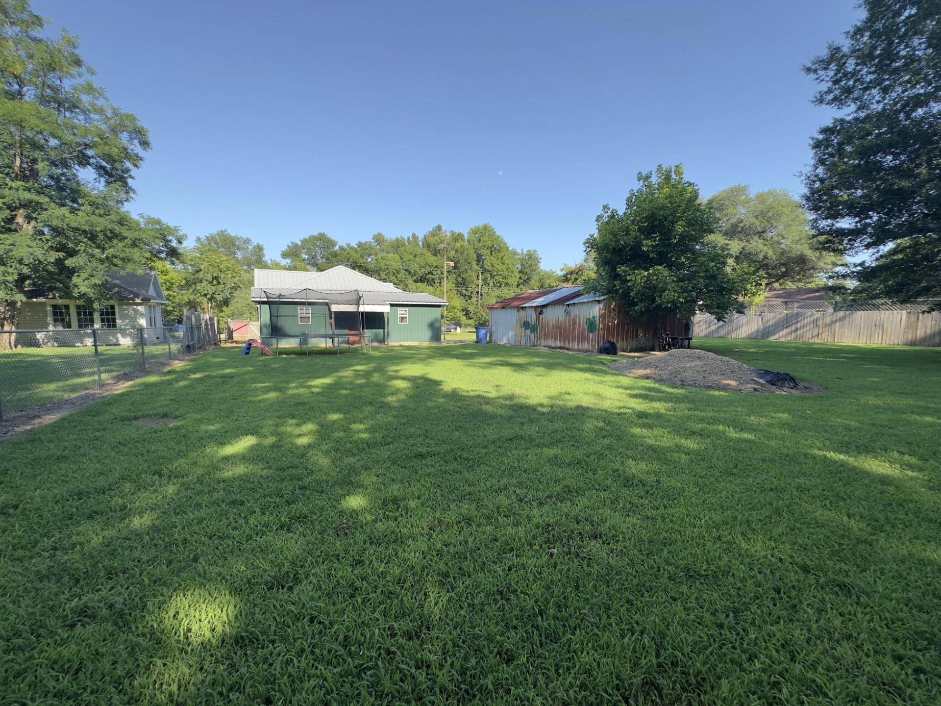 Grand Saline, TX 75140,515 N Oleander Street