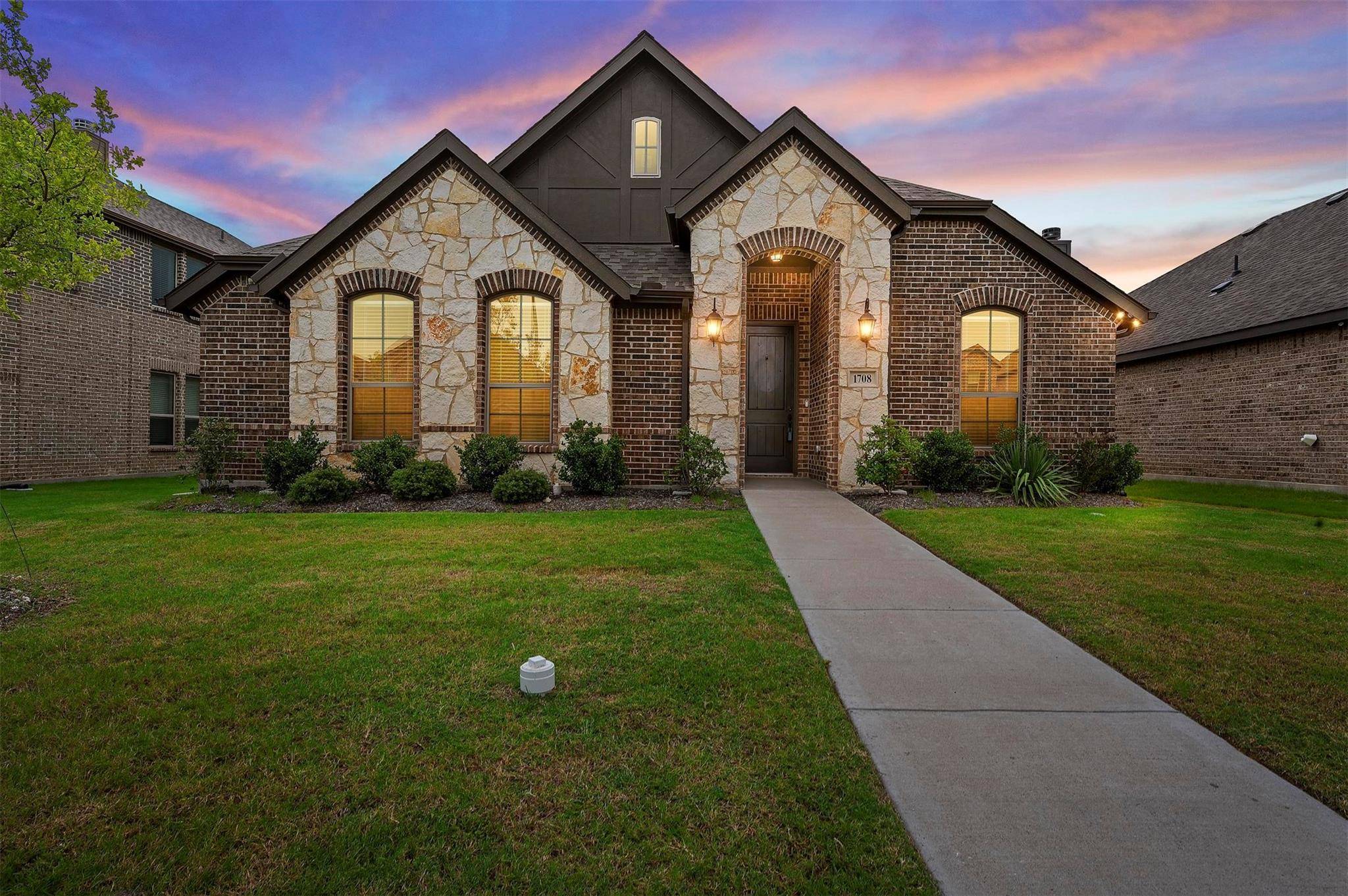 Waxahachie, TX 75165,1708 Vista Way