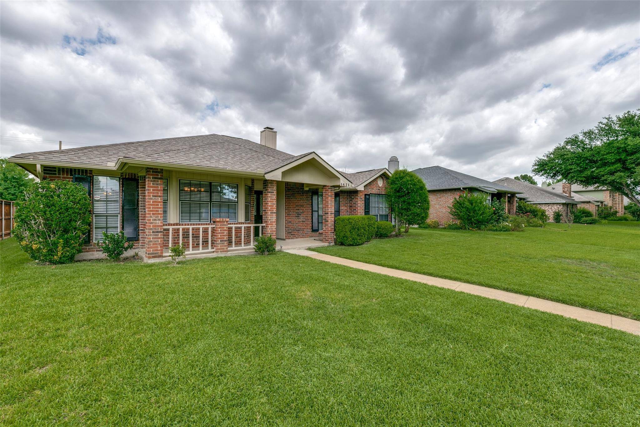 Plano, TX 75025,1421 Heidi Drive