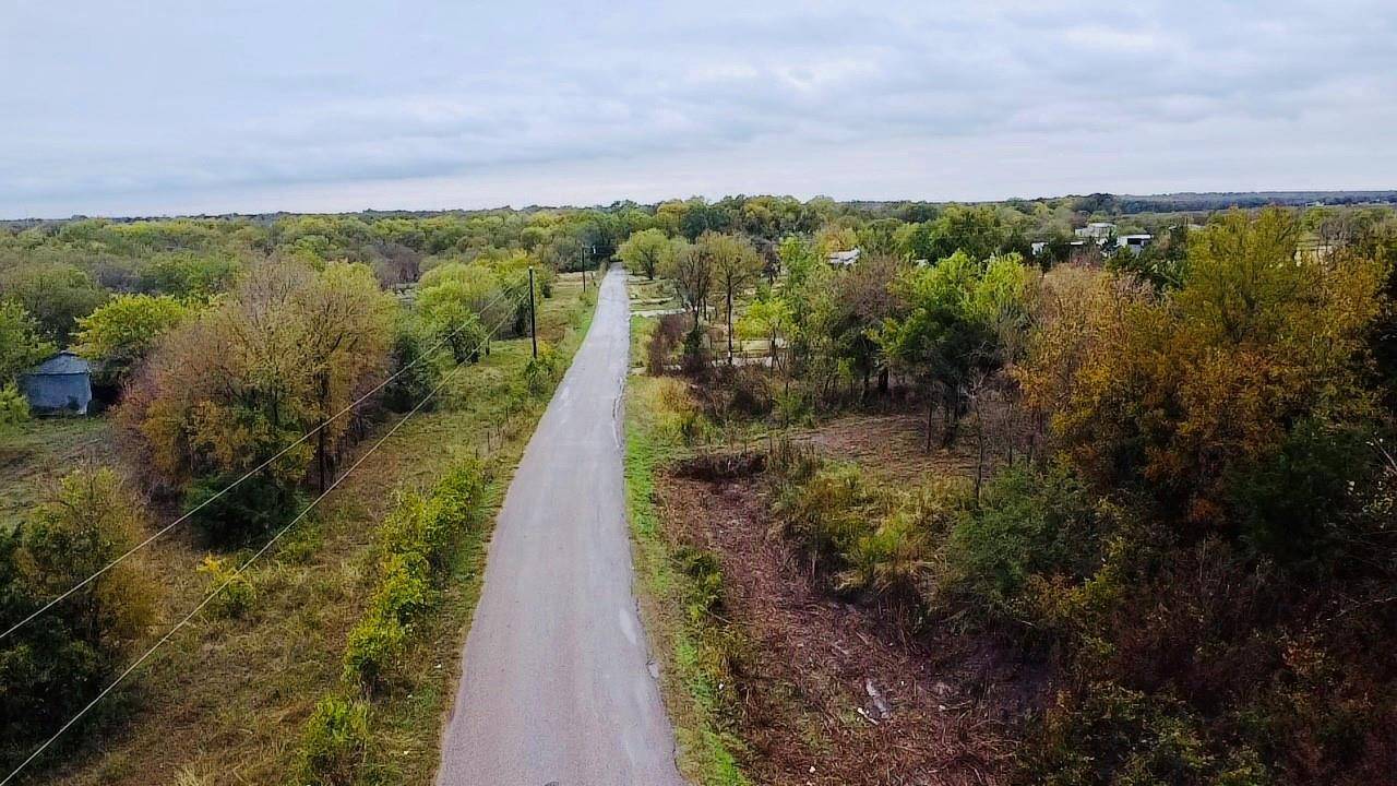 Palmer, TX 75152,470 Neck Road