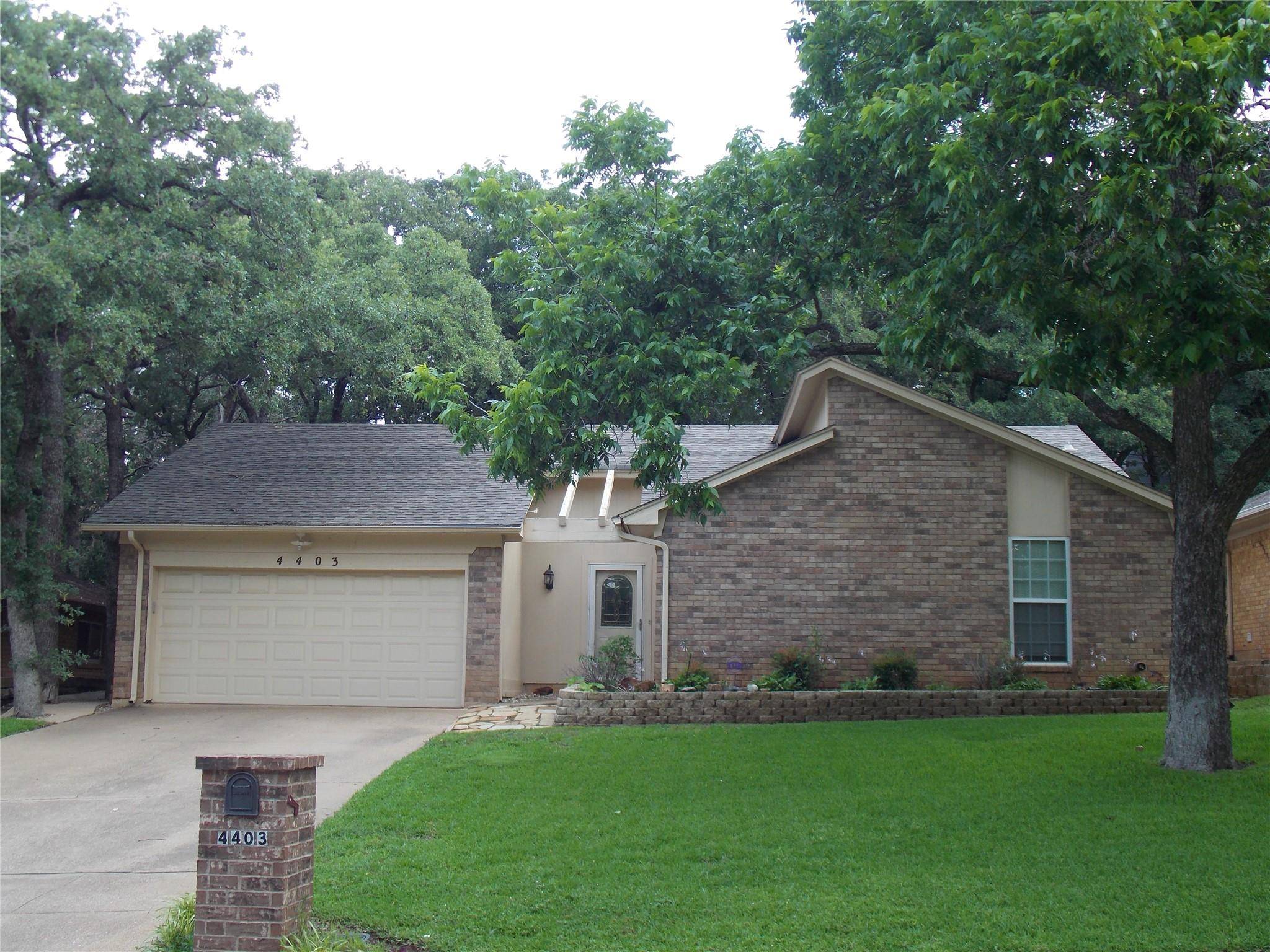 Arlington, TX 76017,4403 Montpelier Court