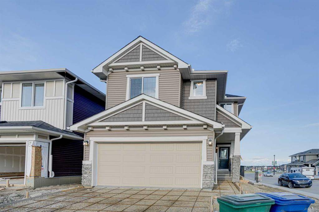 Airdrie, AB T4B 5K2,1448 Bayview PT SW