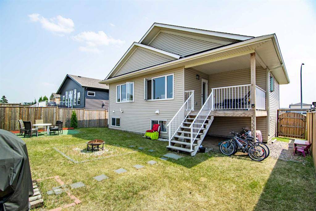 Blackfalds, AB T4M 0J1,4964 Aspen Lakes BLVD