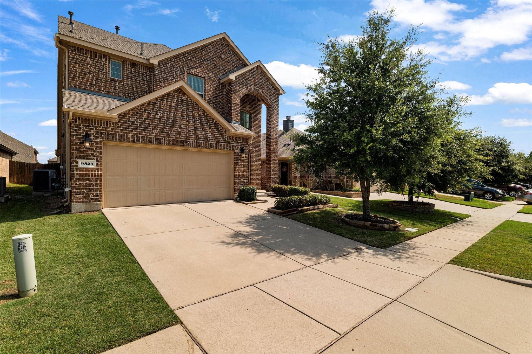 Mckinney, TX 75071,9824 Beaver Dam Lane