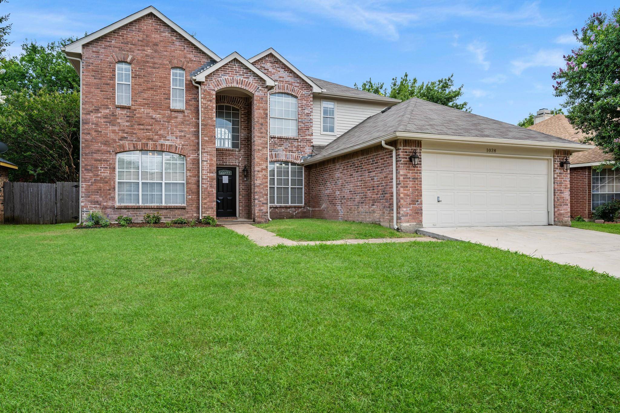 Arlington, TX 76001,1028 Silver Spruce Drive