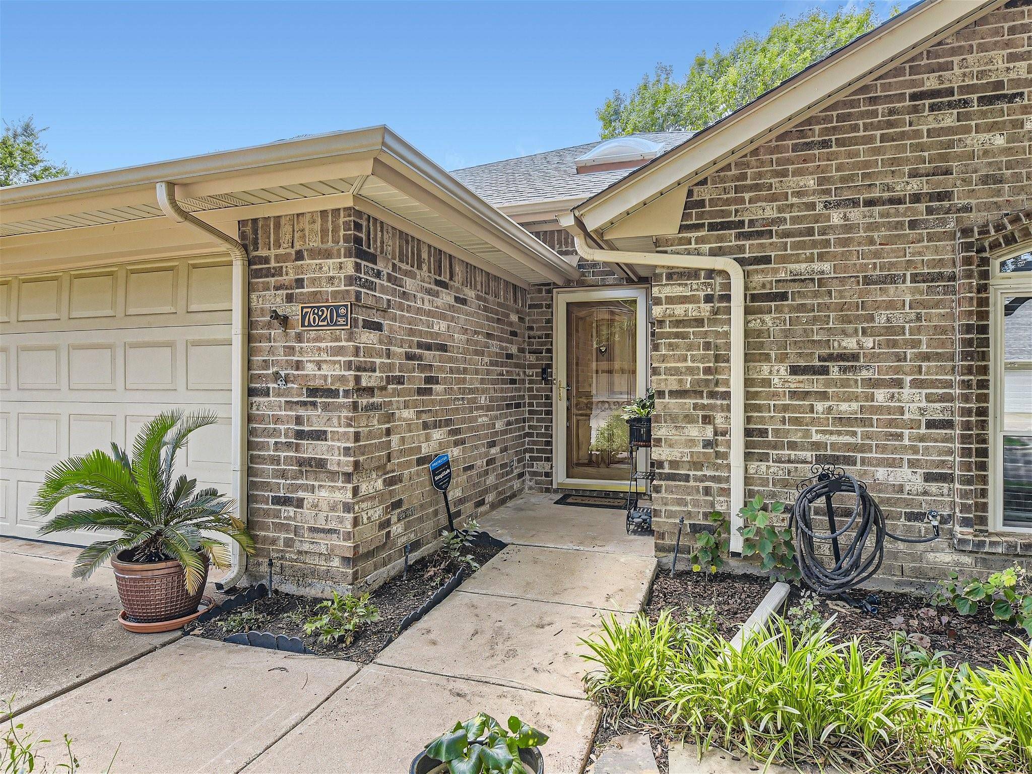 Fort Worth, TX 76133,7620 Mahonia Drive