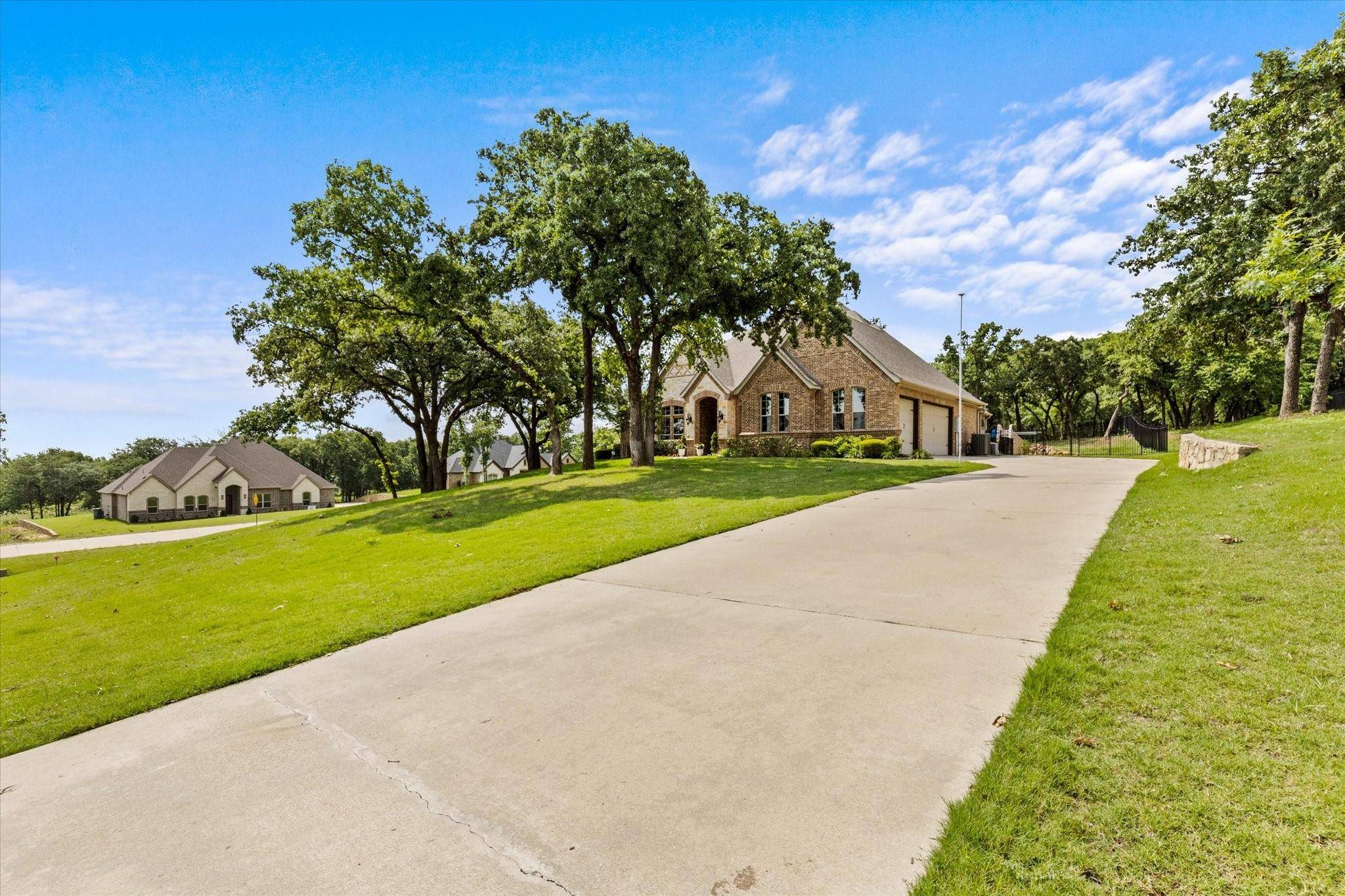 Burleson, TX 76028,601 Elm Hill Boulevard