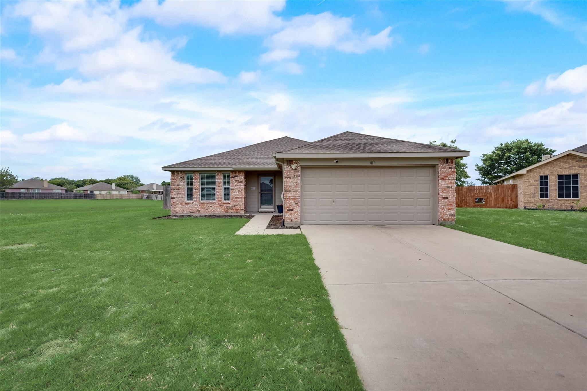 Burleson, TX 76028,811 Cumberland Drive