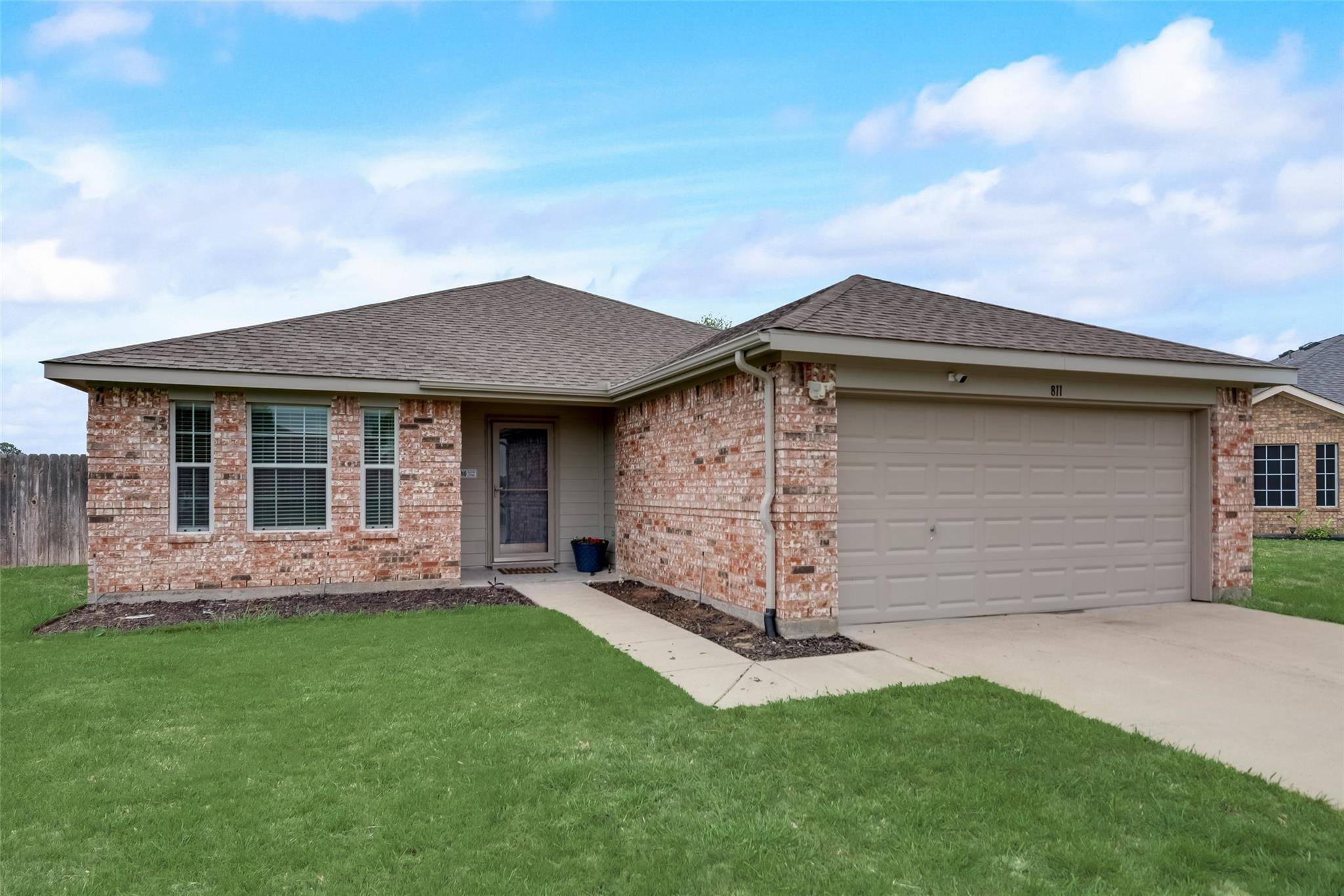 Burleson, TX 76028,811 Cumberland Drive