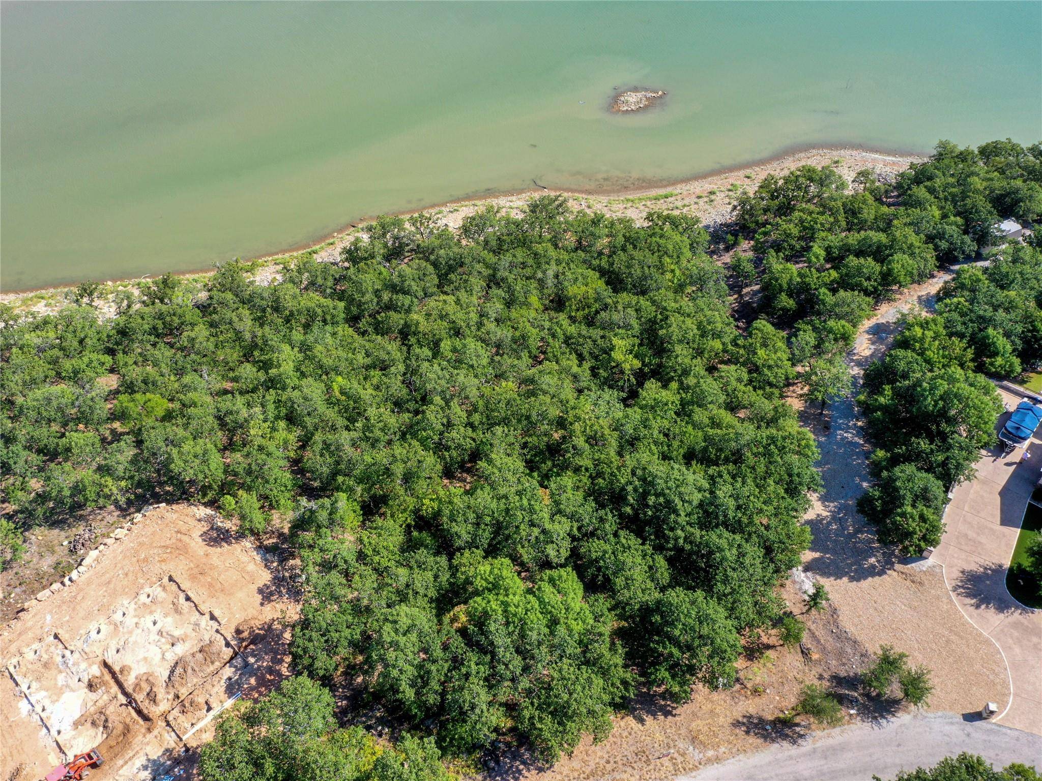 Runaway Bay, TX 76426,Lot 32 Cimmarron Bay Drive