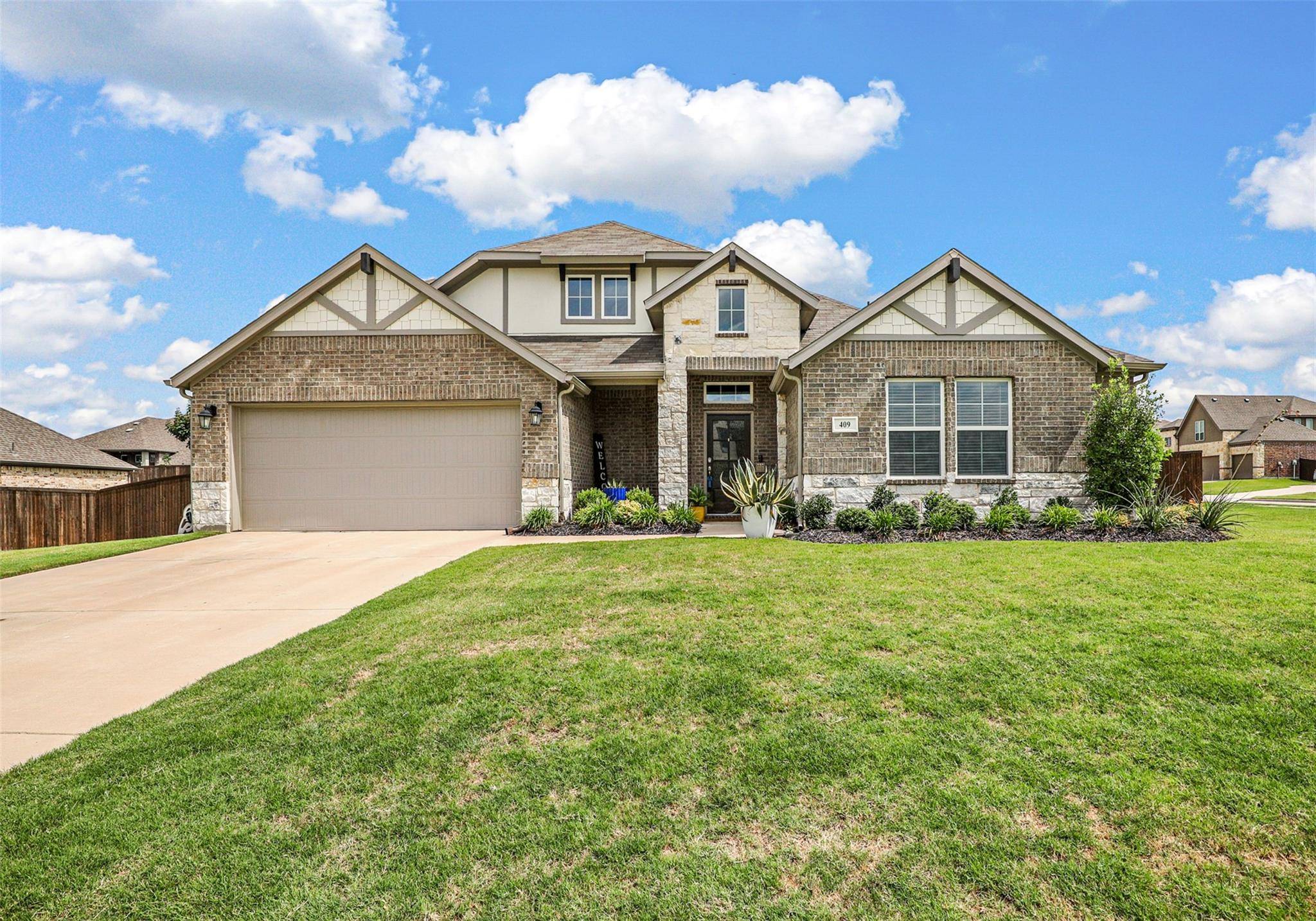 Oak Point, TX 75068,409 Bent Tree Avenue