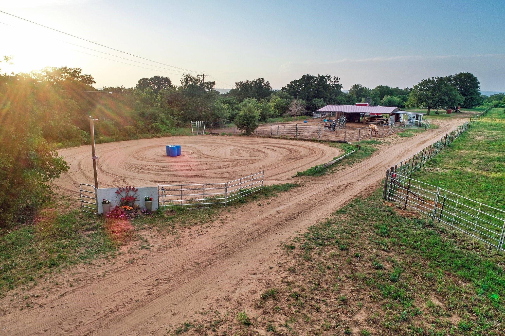 Palo Pinto, TX 76484,1475 Ward Mountain Road