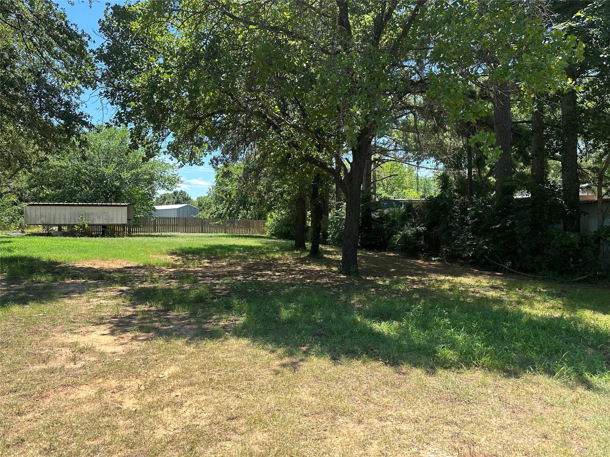 Nocona, TX 76255,016 Walnut Street