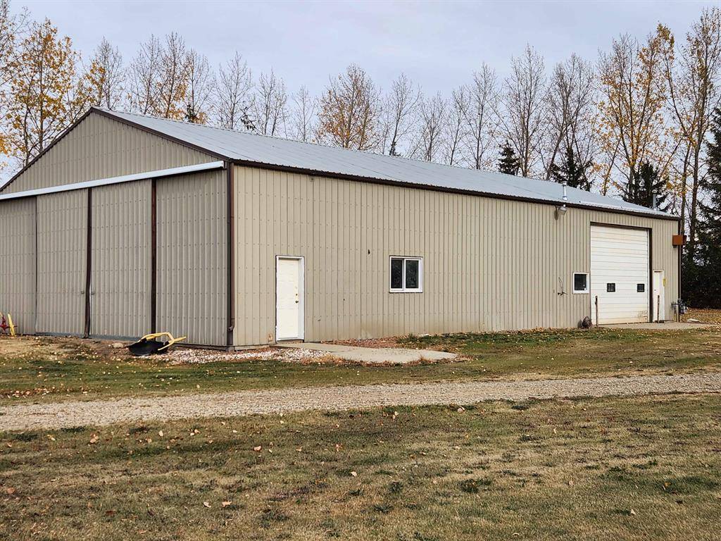 Rural Lacombe County, AB T4L 2N2,26116 Township Road 390