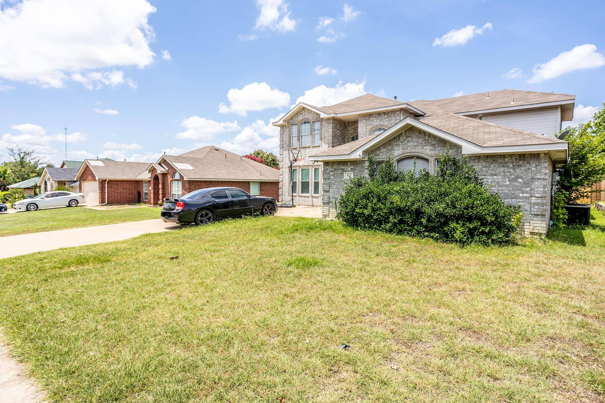 Cedar Hill, TX 75104,823 Parkside Drive