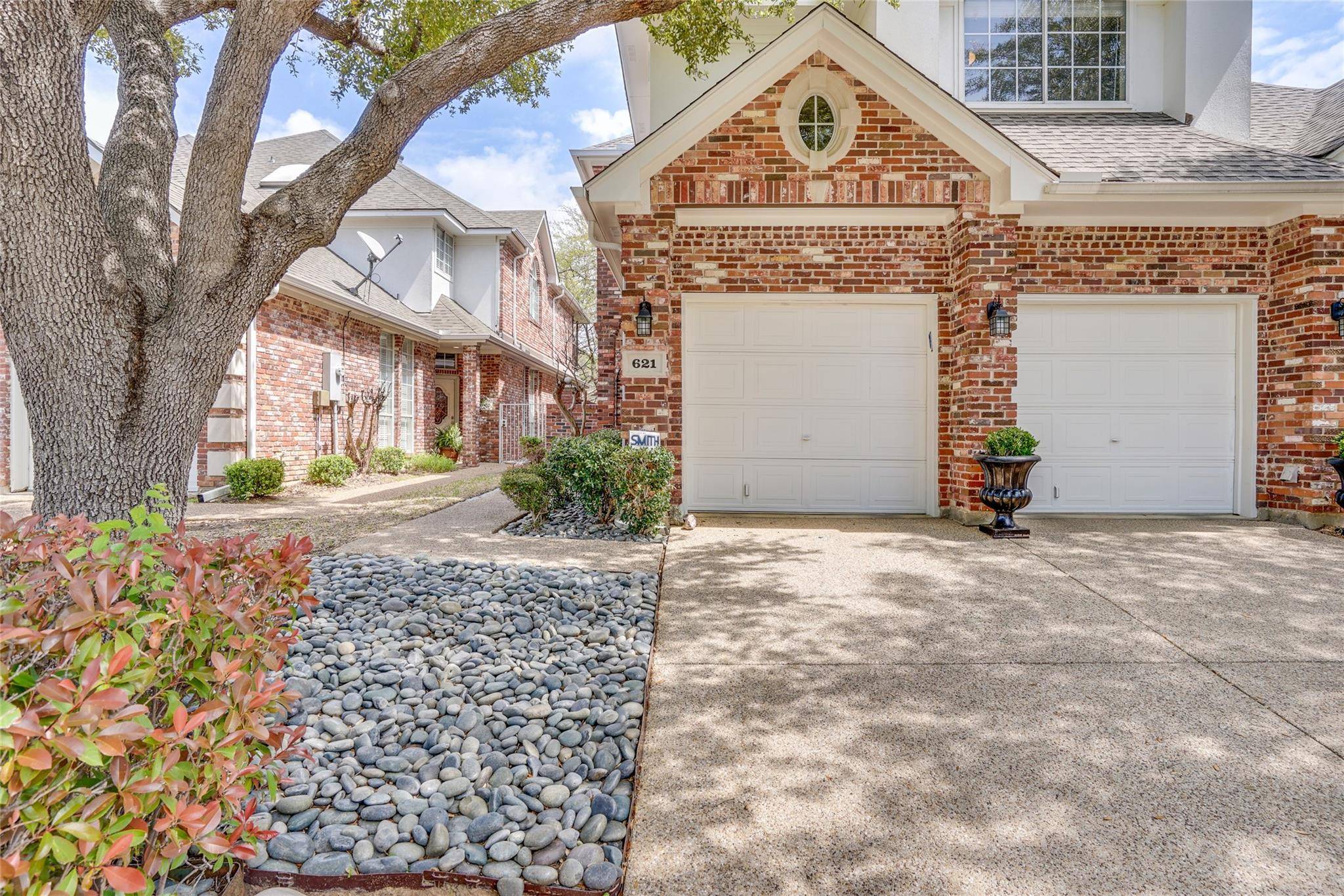 Arlington, TX 76012,621 Lochngreen Trail